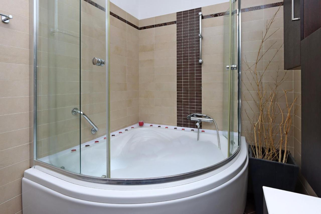 Starry Night - Smart Tv, Extra Big Bed, Big Bathtub, Private Parking, Sea View, Wifi, 2Bedrooms 볼로스코 외부 사진