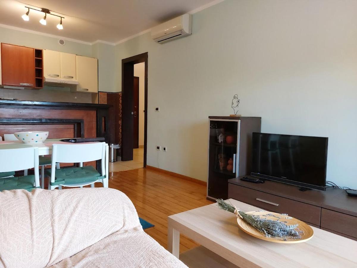 Starry Night - Smart Tv, Extra Big Bed, Big Bathtub, Private Parking, Sea View, Wifi, 2Bedrooms 볼로스코 외부 사진